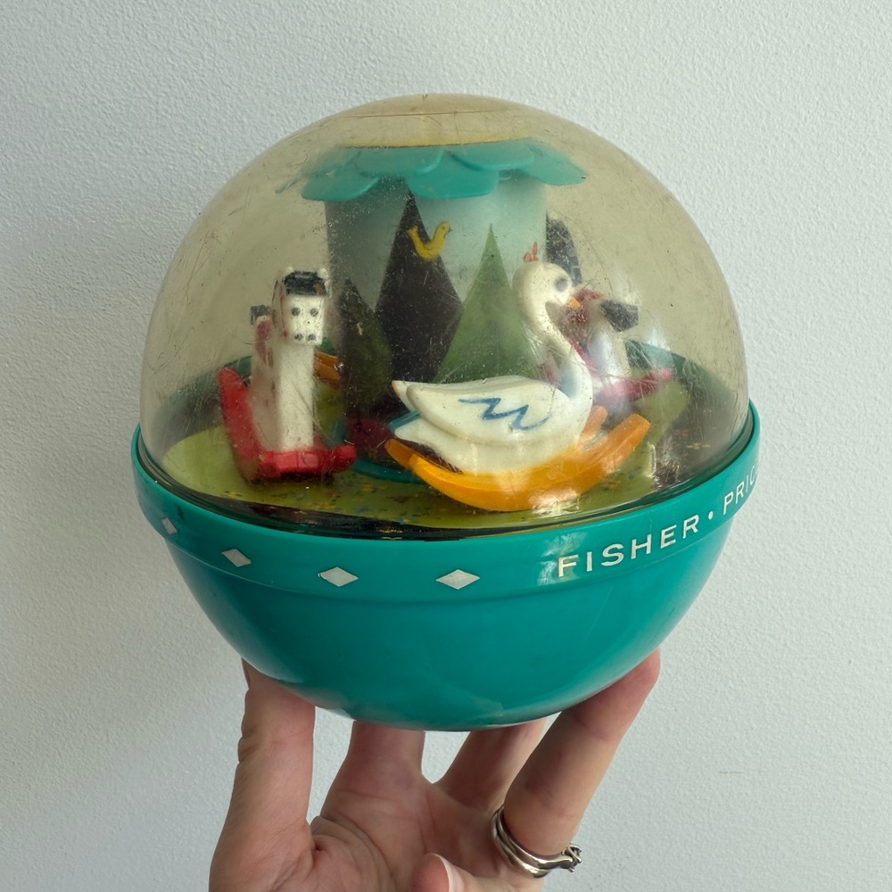 Vintage Fisher Price Roly Poly chime ball
1966